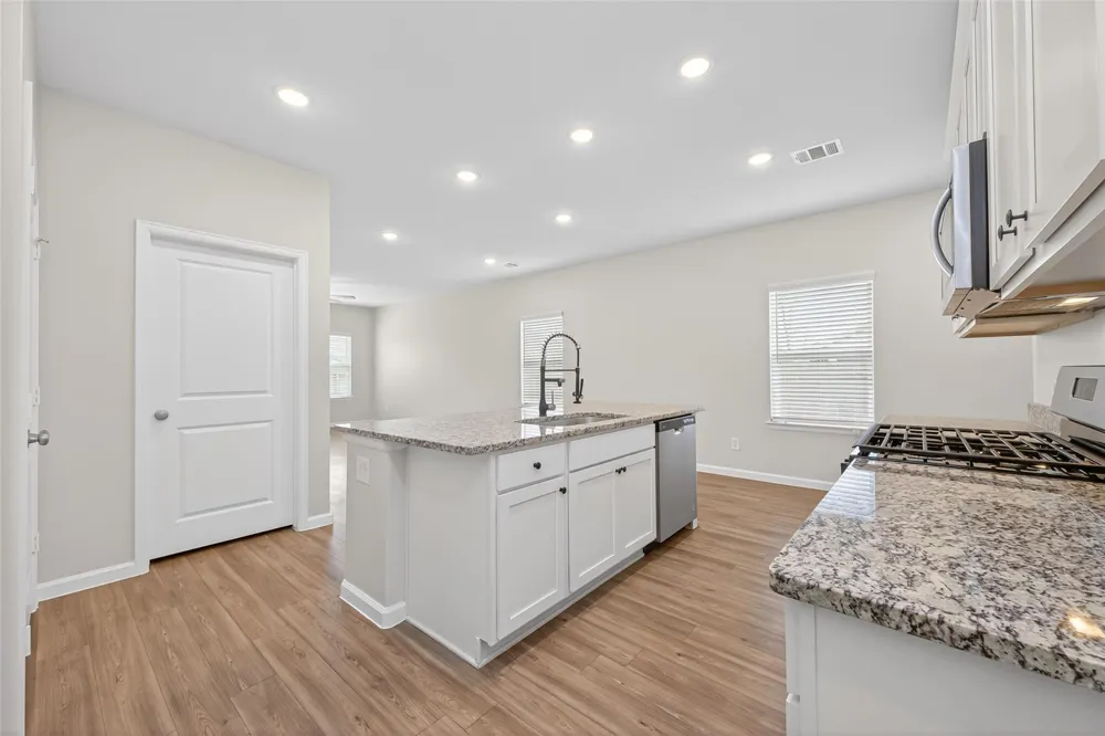17104 Coulter Pine Court Conroe, TX 77302
