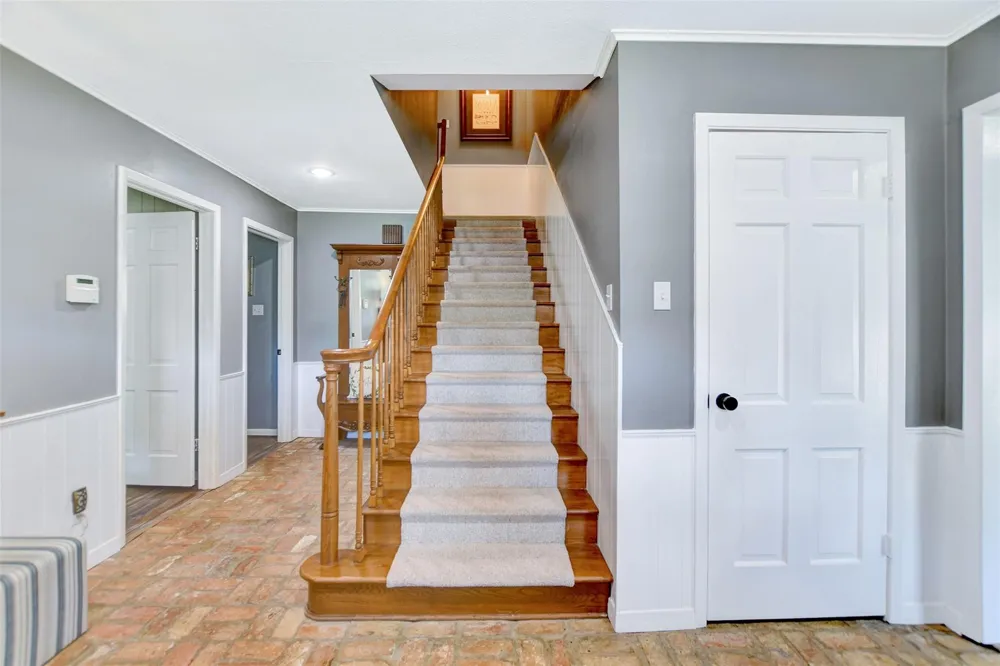 925 Standley Road Madisonville, TX 77864