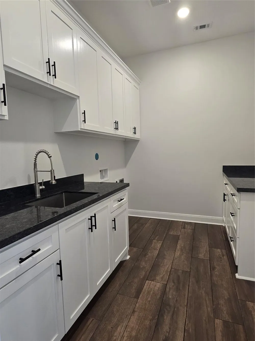 370 Spring Creek Road Brenham, TX 77833