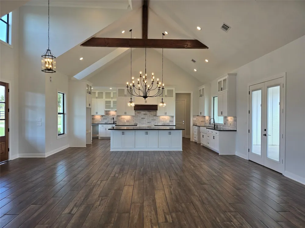 370 Spring Creek Road Brenham, TX 77833