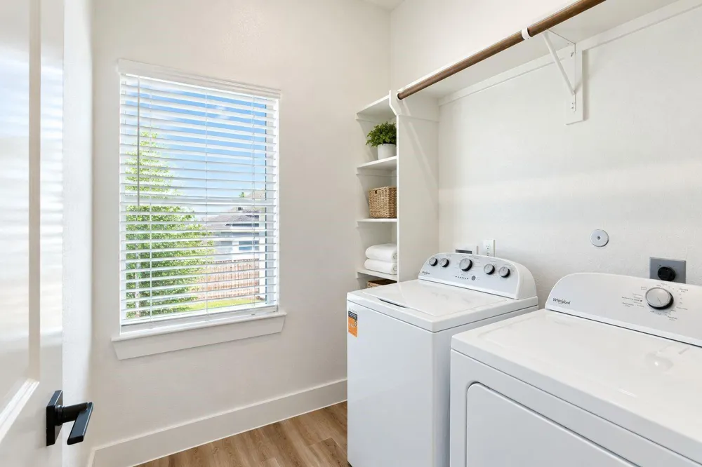 4618 Ward Street Houston, TX 77021