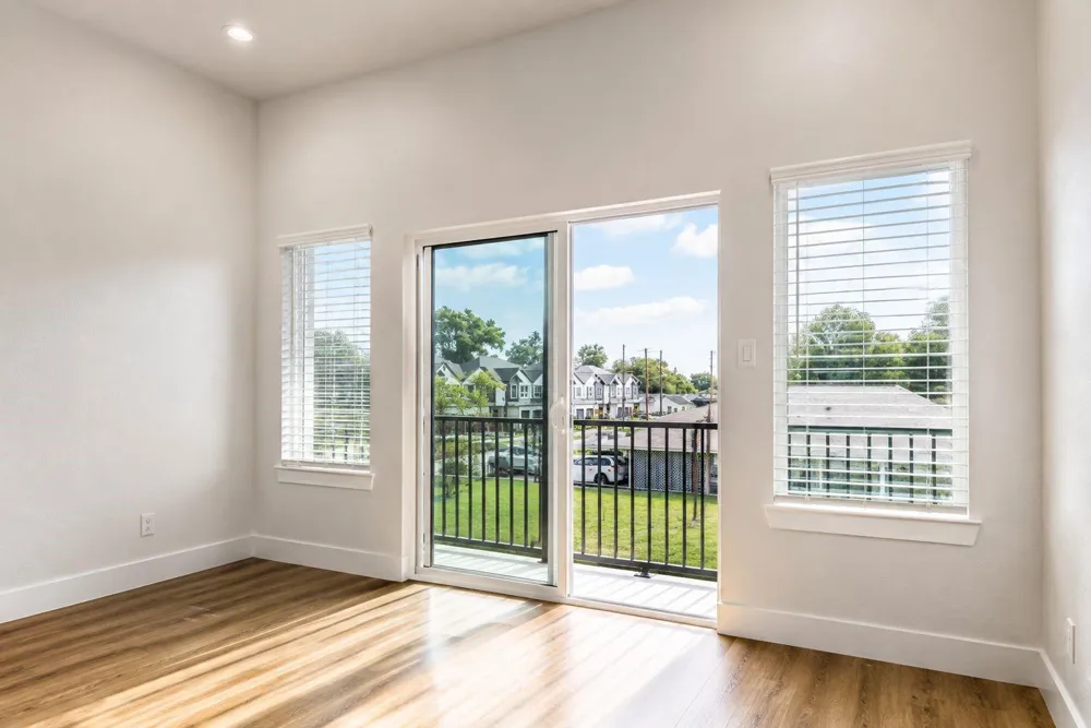 4618 Ward Street Houston, TX 77021