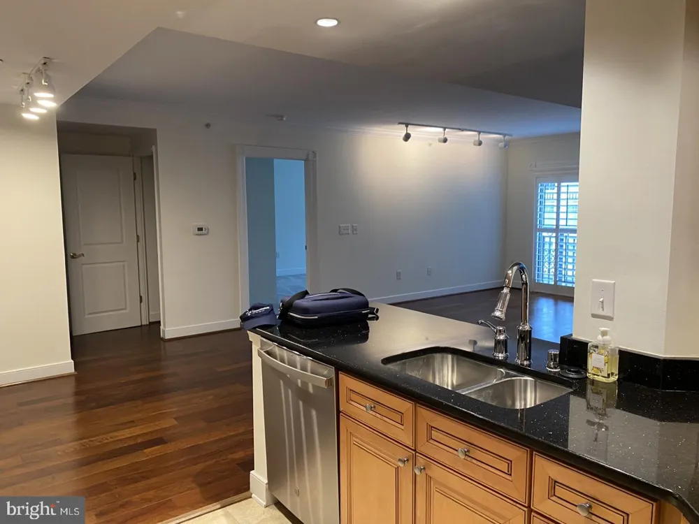 5 PARK PLACE #624 Annapolis, MD 21401