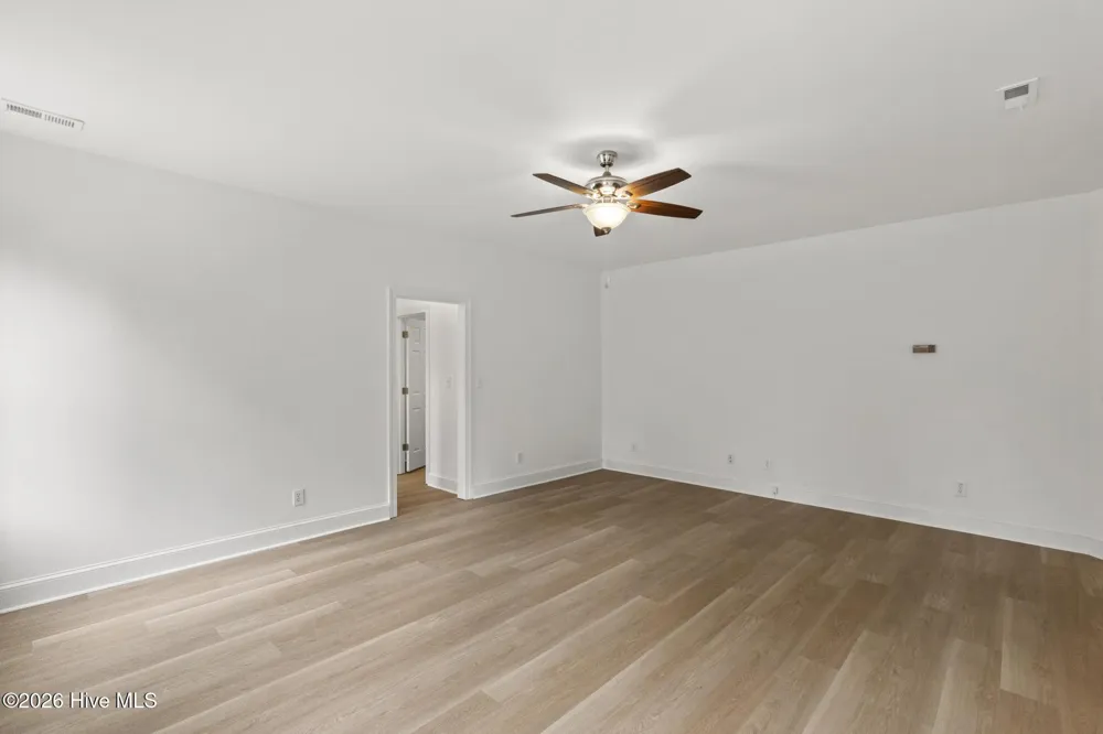 162 Griffith Road Hampstead, NC 28443