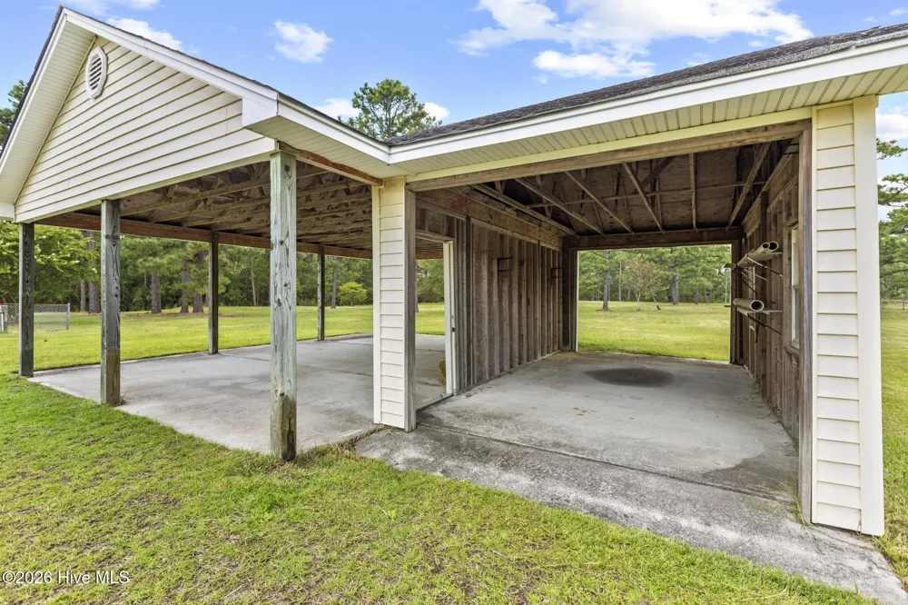 162 Griffith Road Hampstead, NC 28443