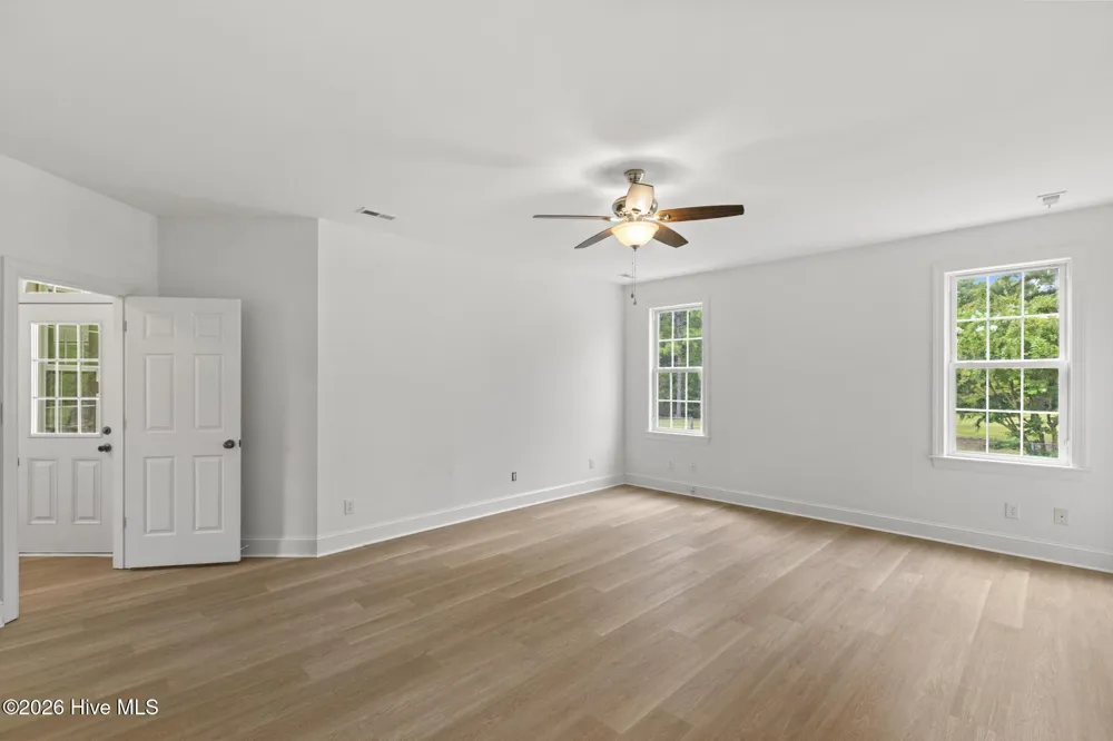 162 Griffith Road Hampstead, NC 28443
