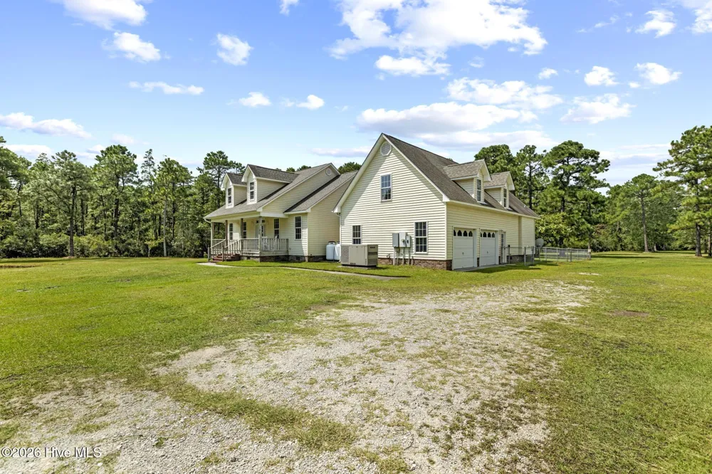 162 Griffith Road Hampstead, NC 28443