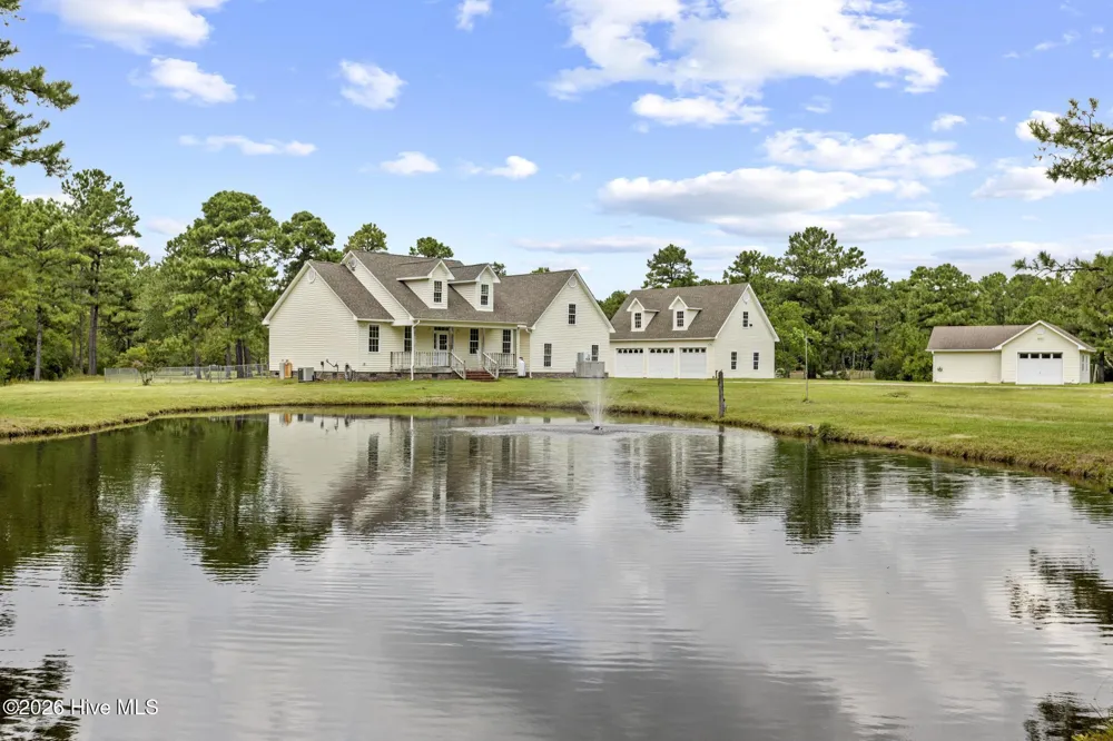 162 Griffith Road Hampstead, NC 28443