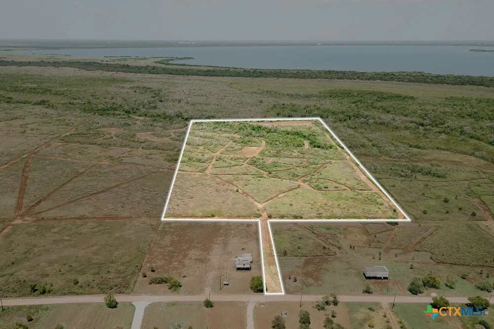 238 Guadalupe River Road Tivoli, TX 77990