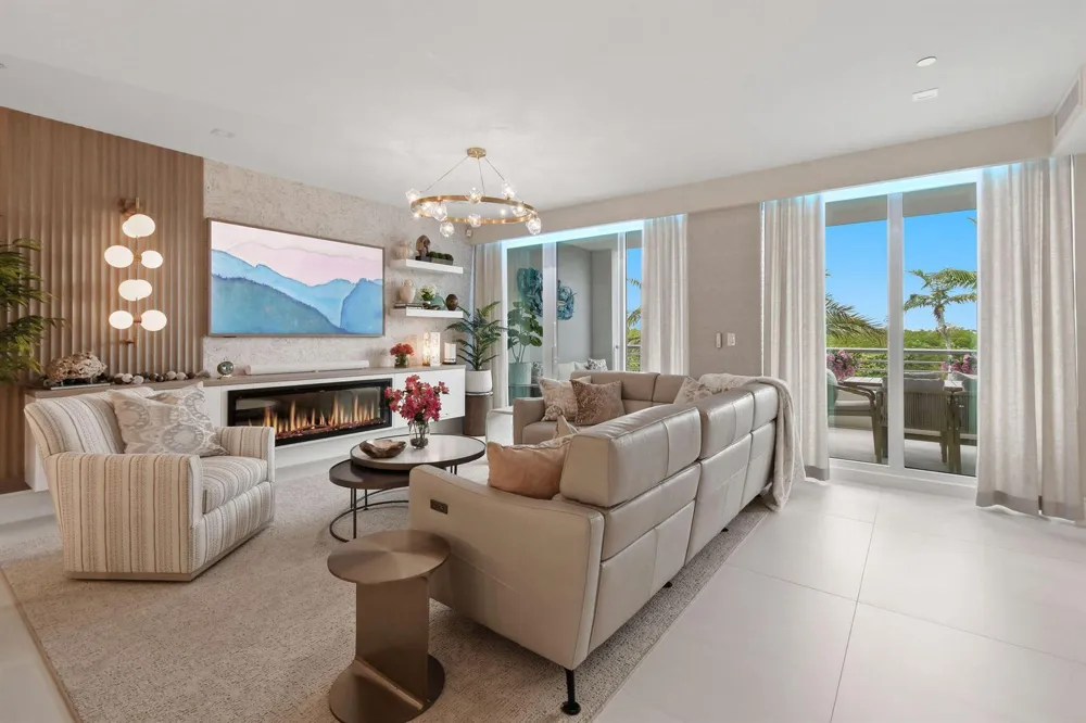 1 S COASTAL WAY #202 Jupiter, FL 33477