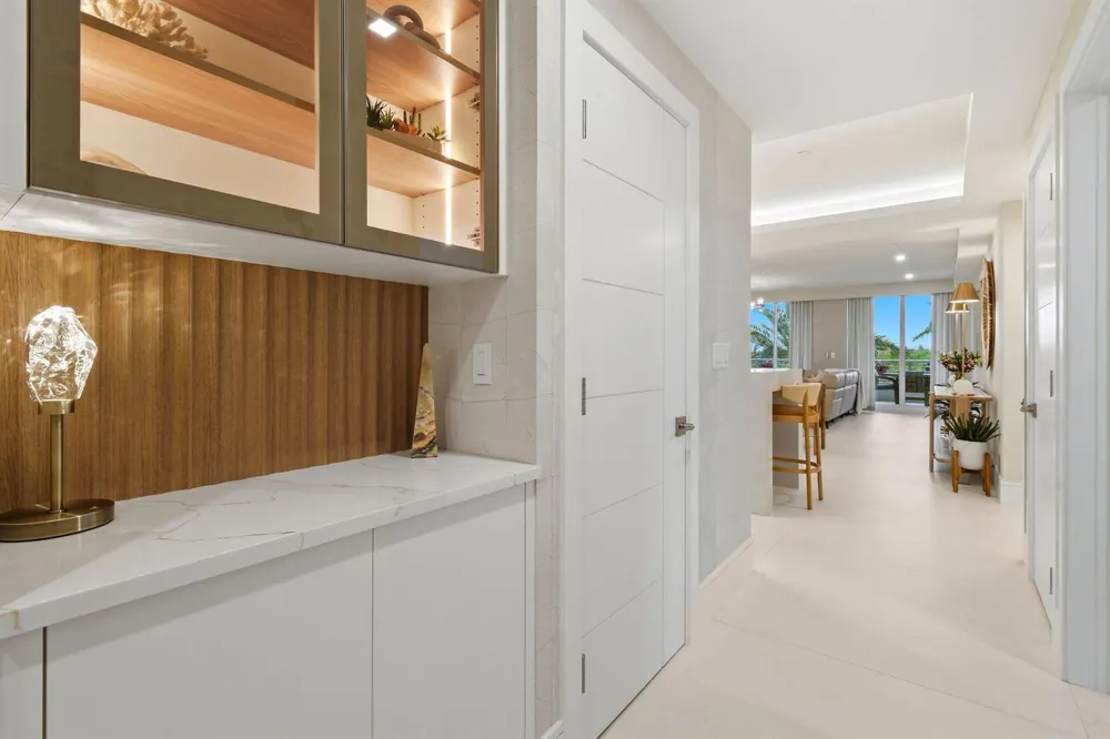 1 S COASTAL WAY #202 Jupiter, FL 33477