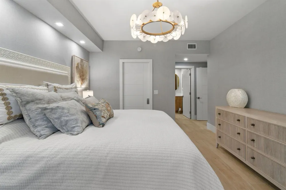 1 S COASTAL WAY #202 Jupiter, FL 33477