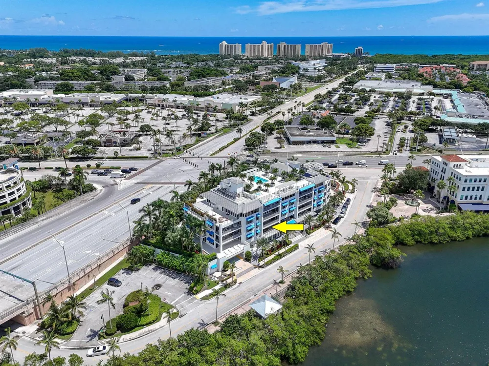 1 S COASTAL WAY #202 Jupiter, FL 33477