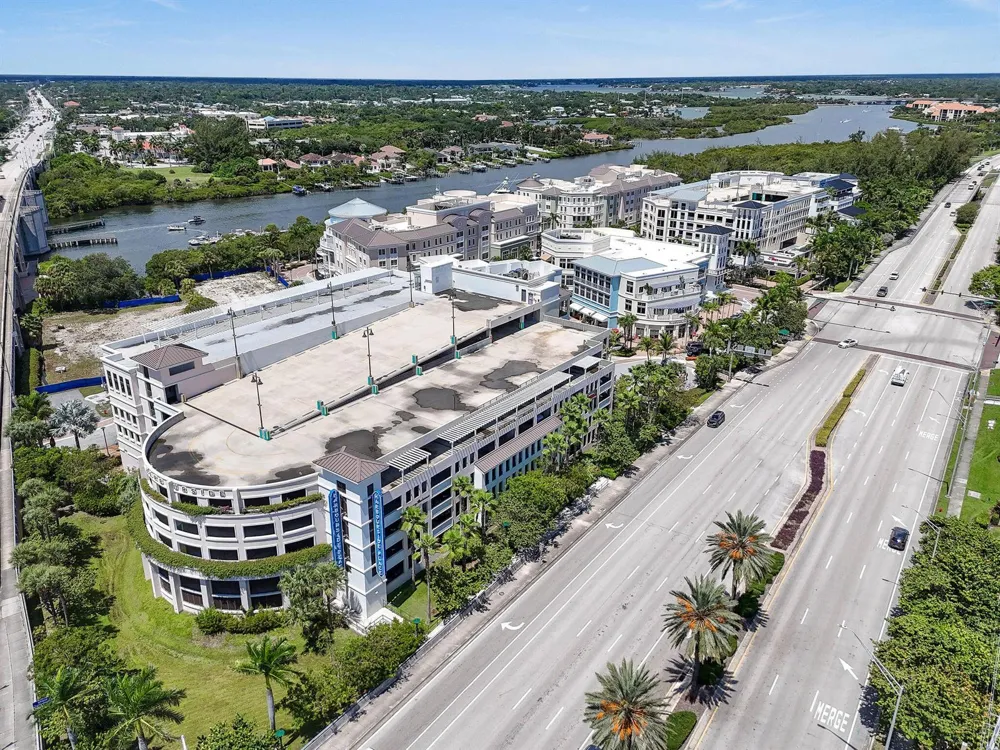 1 S COASTAL WAY #202 Jupiter, FL 33477