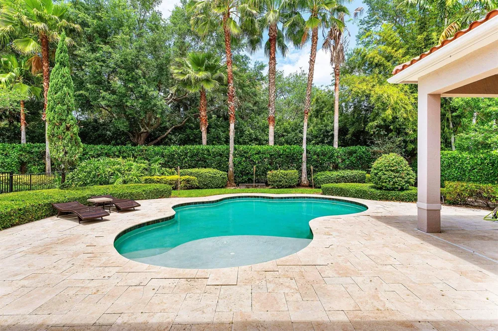 12121 Sunnydale Drive Wellington, FL 33414
