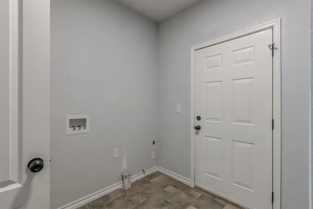 19923 W 80th Street Haskell, OK 74436
