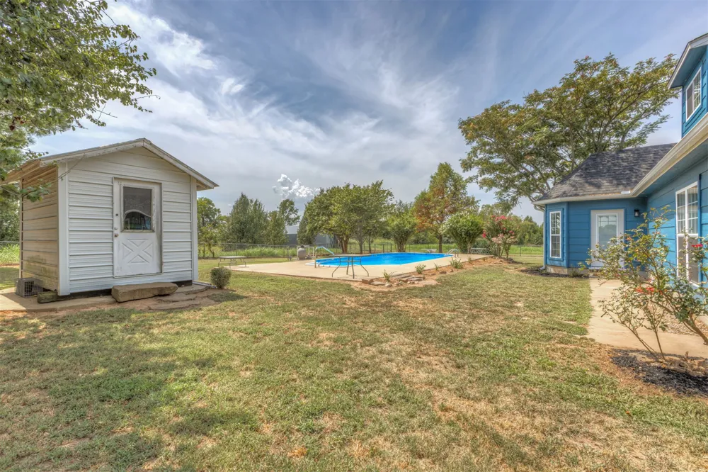 19923 W 80th Street Haskell, OK 74436