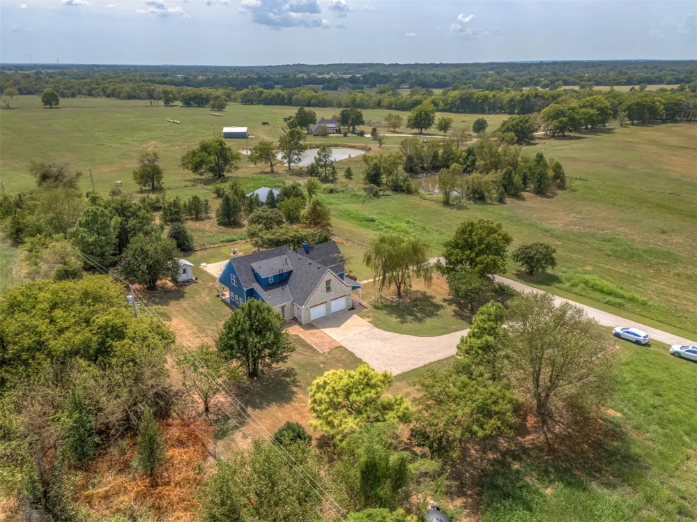 19923 W 80th Street Haskell, OK 74436