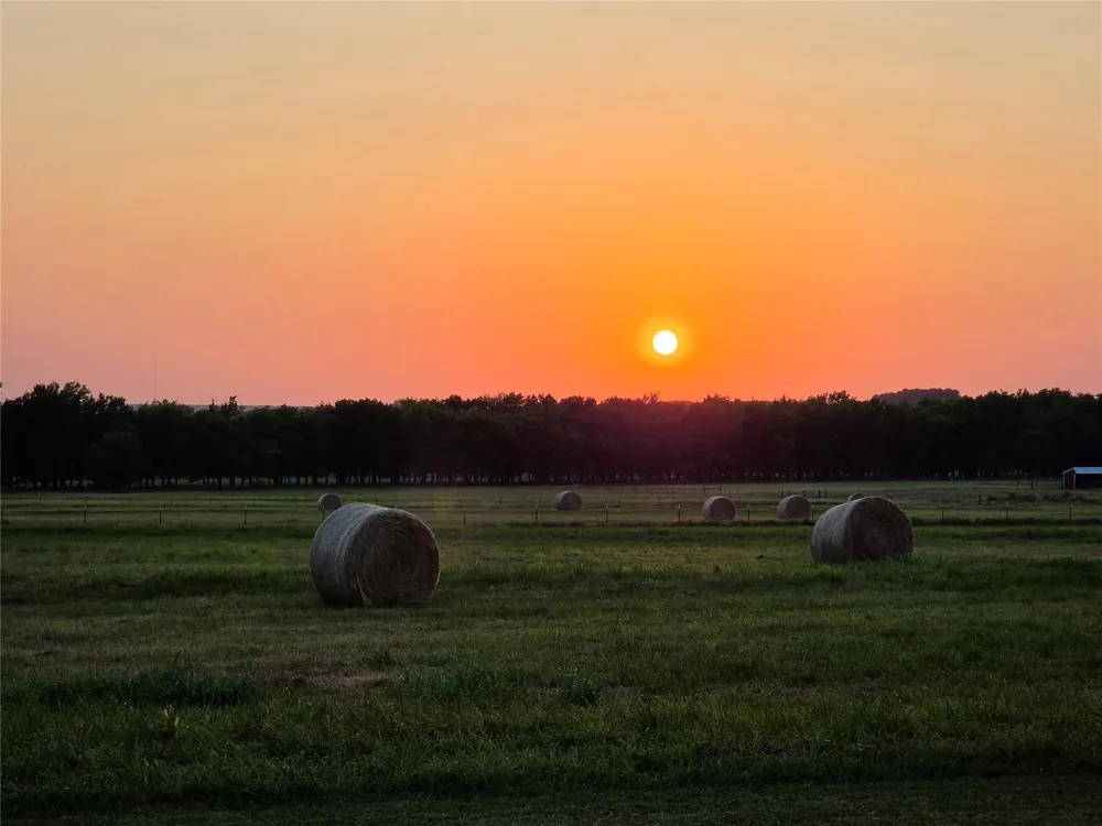 19923 W 80th Street Haskell, OK 74436