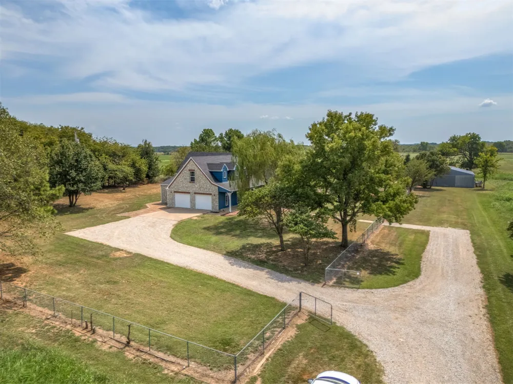 19923 W 80th Street Haskell, OK 74436