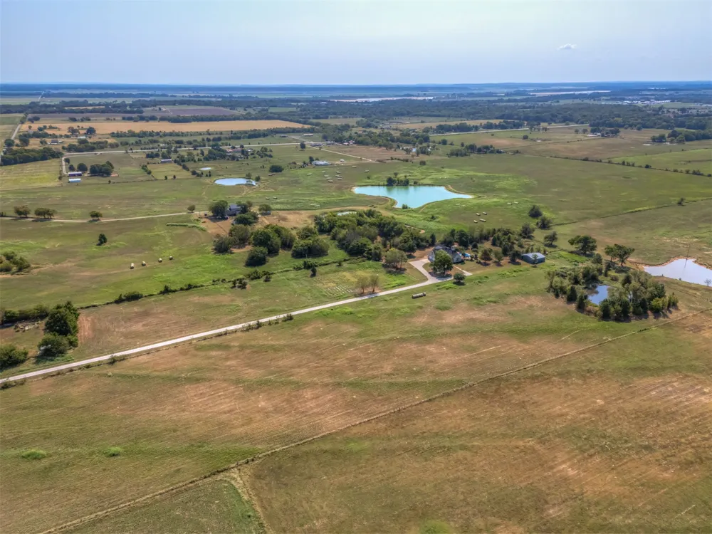 19923 W 80th Street Haskell, OK 74436
