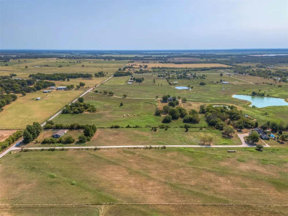 19923 W 80th Street Haskell, OK 74436
