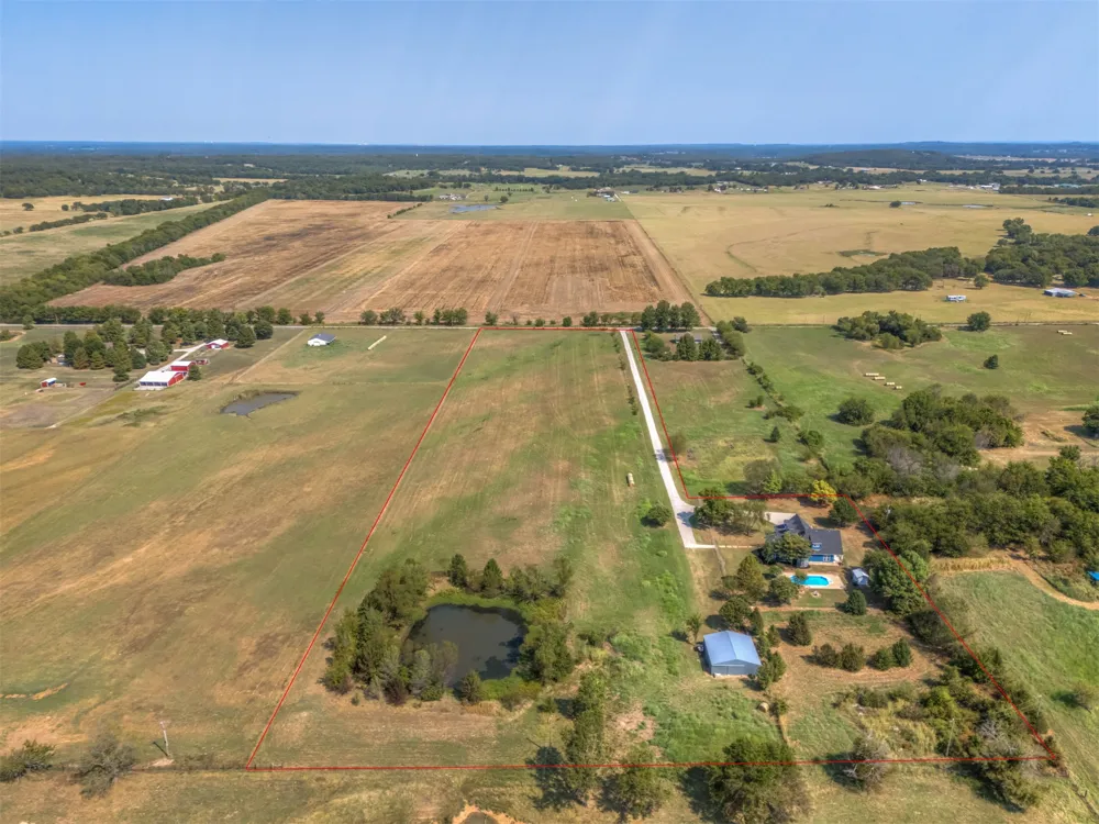 19923 W 80th Street Haskell, OK 74436