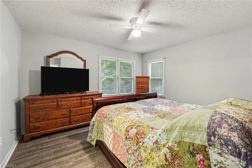 1848 Woodglo Drive Asheboro, NC 27205