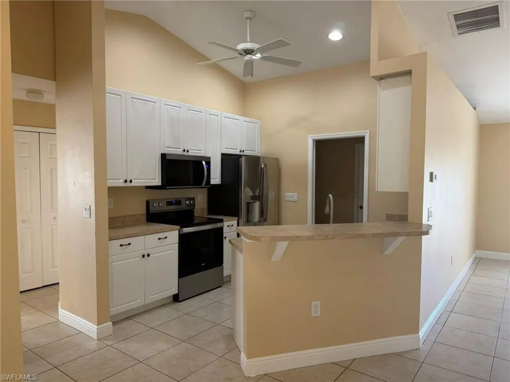 2553 NW 21st Avenue Cape Coral, FL 33993