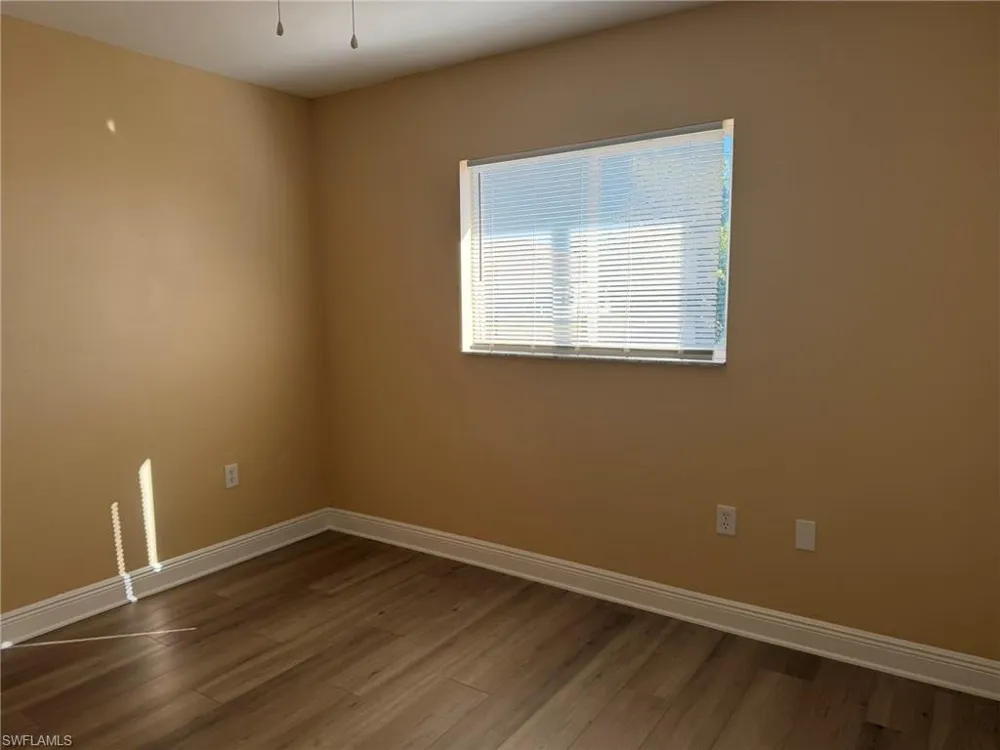 2553 NW 21st Avenue Cape Coral, FL 33993