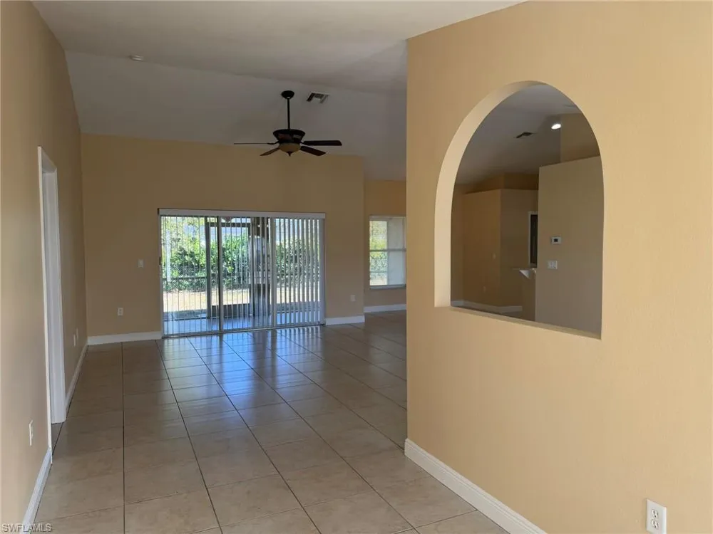 2553 NW 21st Avenue Cape Coral, FL 33993