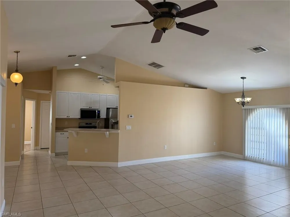 2553 NW 21st Avenue Cape Coral, FL 33993
