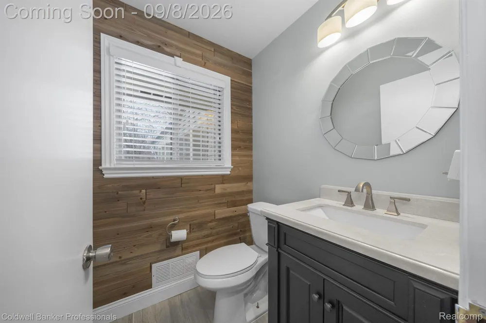 4121 ECHO ROAD Bloomfield Charter Township, MI 48302
