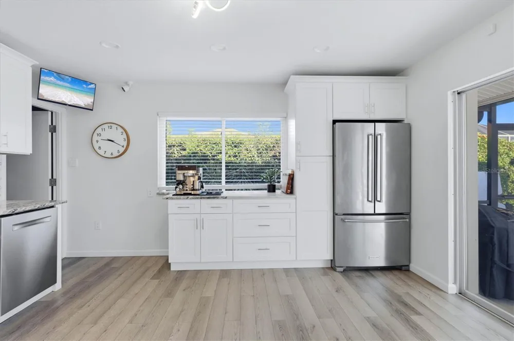 1761 SANDALWOOD DRIVE Sarasota, FL 34231