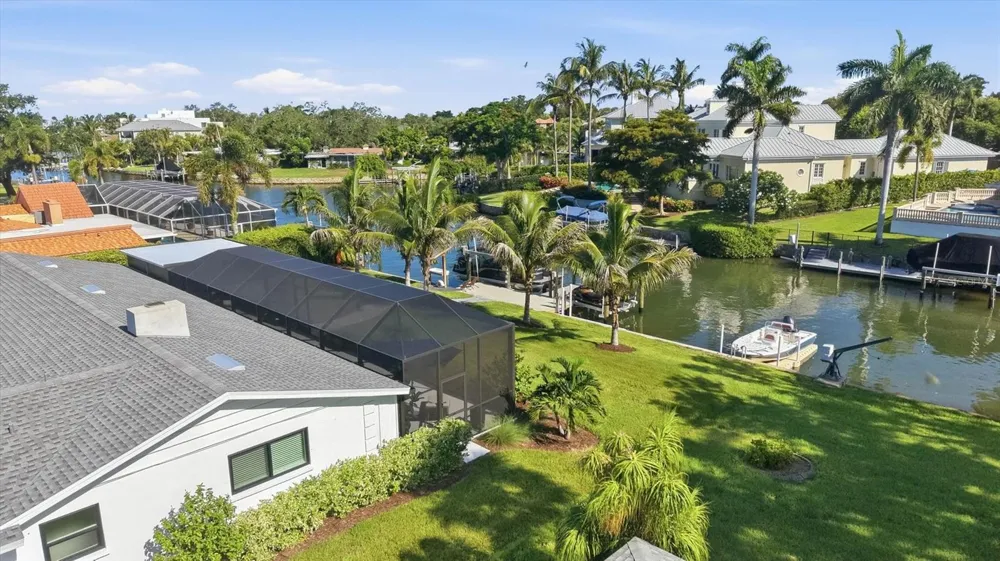 1761 SANDALWOOD DRIVE Sarasota, FL 34231