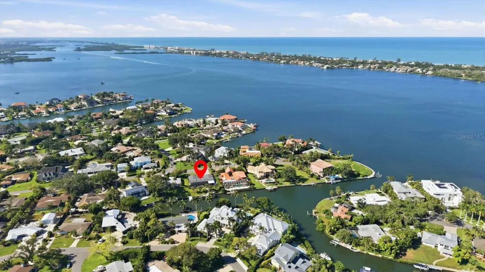 1761 SANDALWOOD DRIVE Sarasota, FL 34231