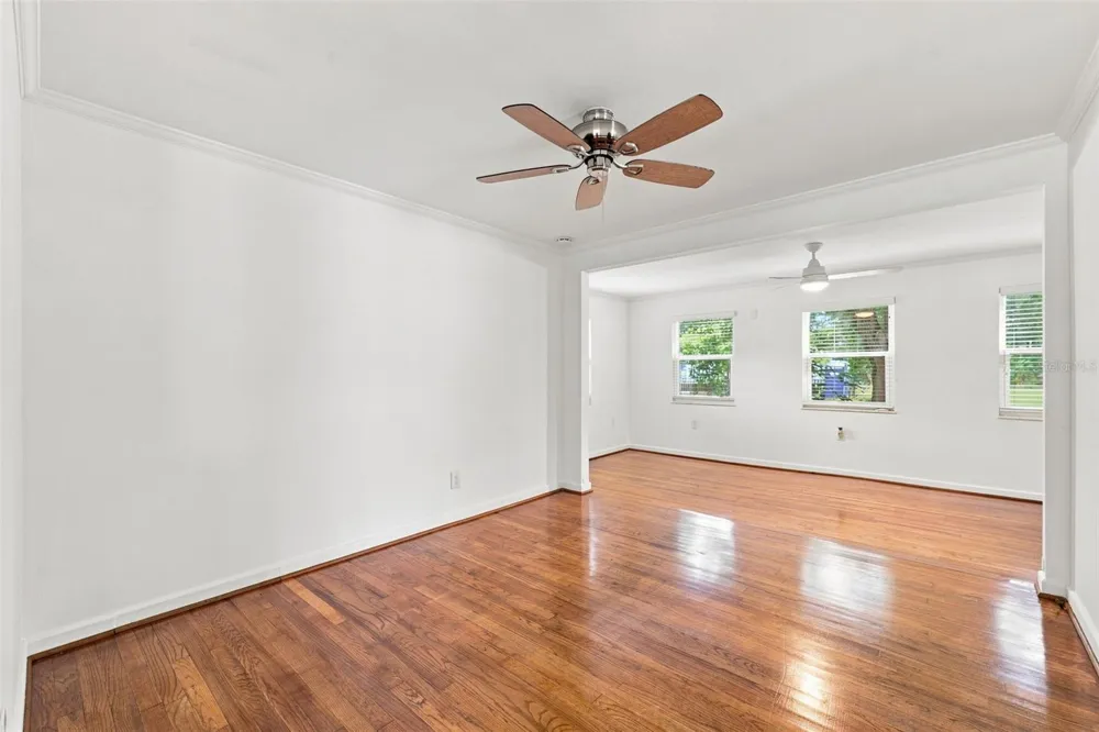 7660 54TH STREET Pinellas Park, FL 33781