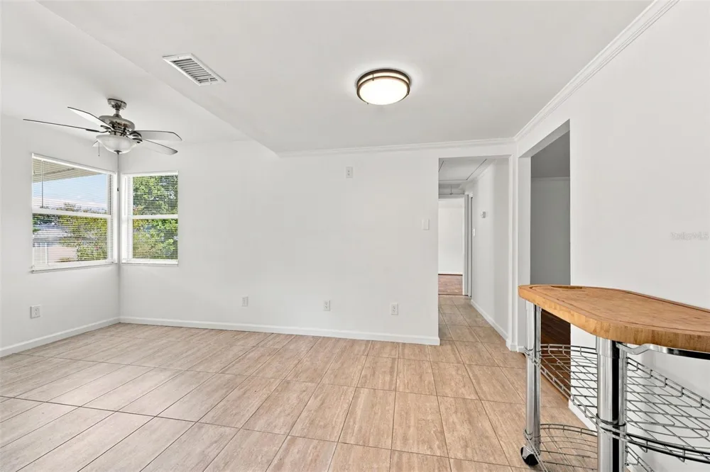 7660 54TH STREET Pinellas Park, FL 33781