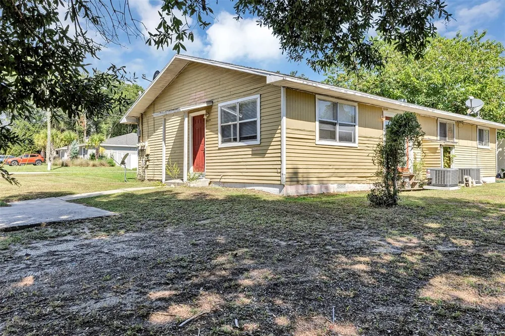 5879 NW 1ST STREET ocala, FL 34482