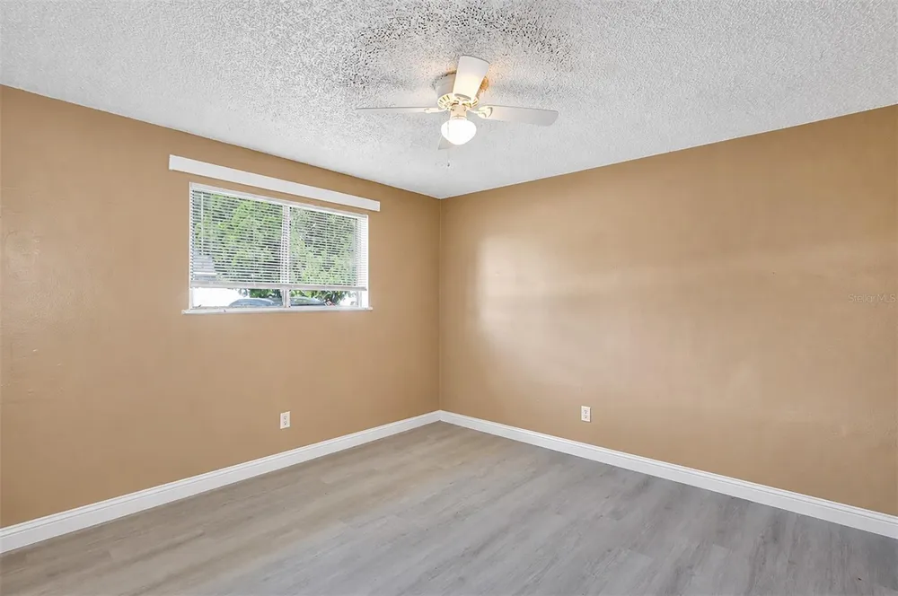 5879 NW 1ST STREET ocala, FL 34482
