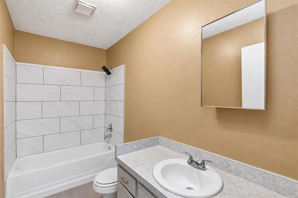 5879 NW 1ST STREET ocala, FL 34482