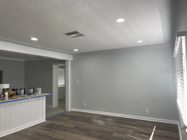 741 28TH AVENUE S St Petersburg, FL 33705
