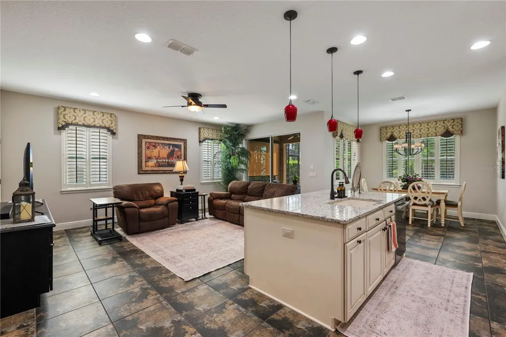8104 JAILENE DRIVE Windermere, FL 34786
