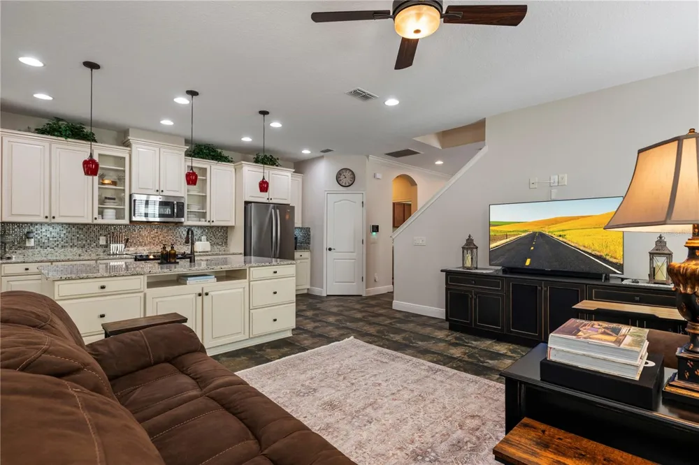 8104 JAILENE DRIVE Windermere, FL 34786