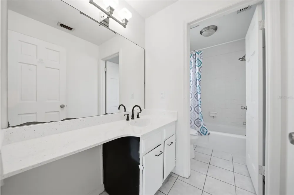 1026 VILLA LANE #14 Apopka, FL 32712