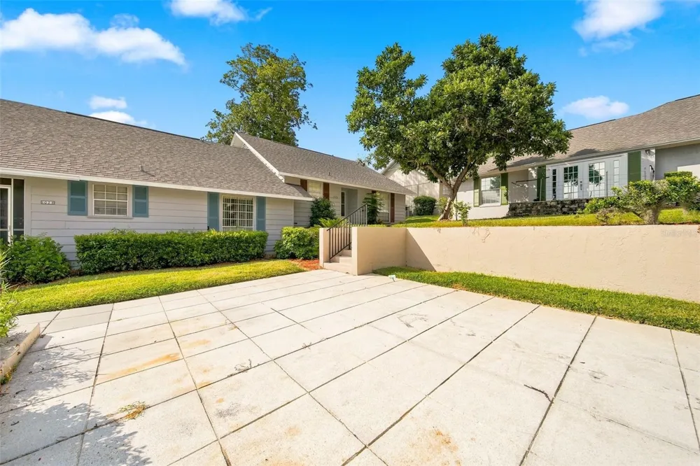 1026 VILLA LANE #14 Apopka, FL 32712