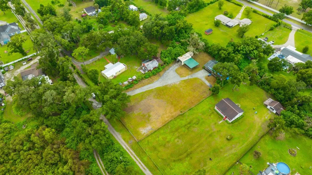 1810 BLAND WAY Dover, FL 33527