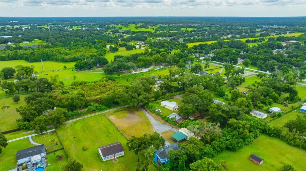 1810 BLAND WAY Dover, FL 33527