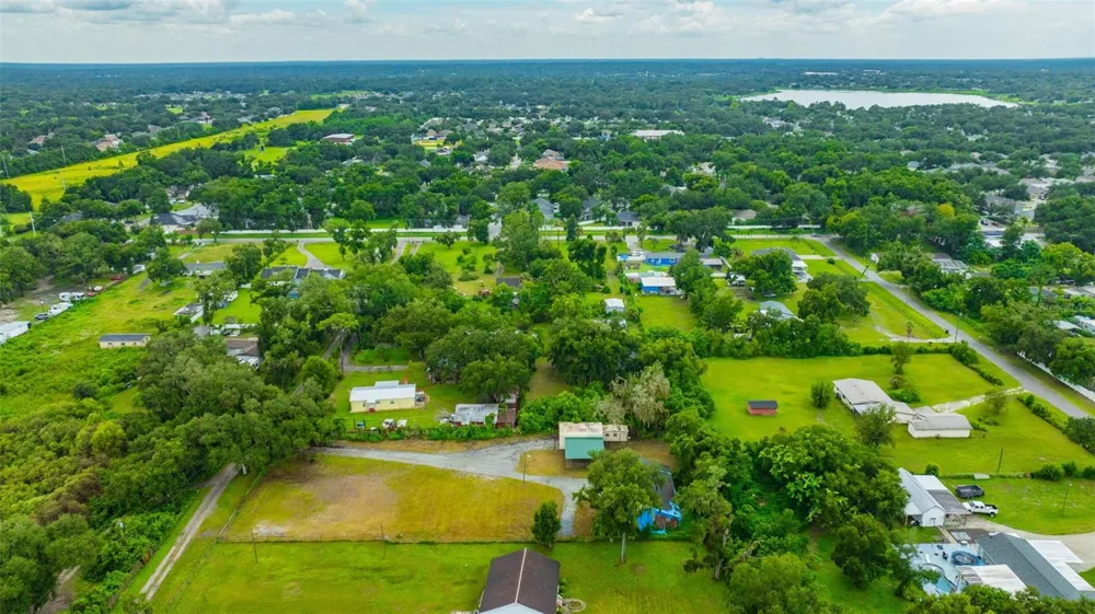 1810 BLAND WAY Dover, FL 33527