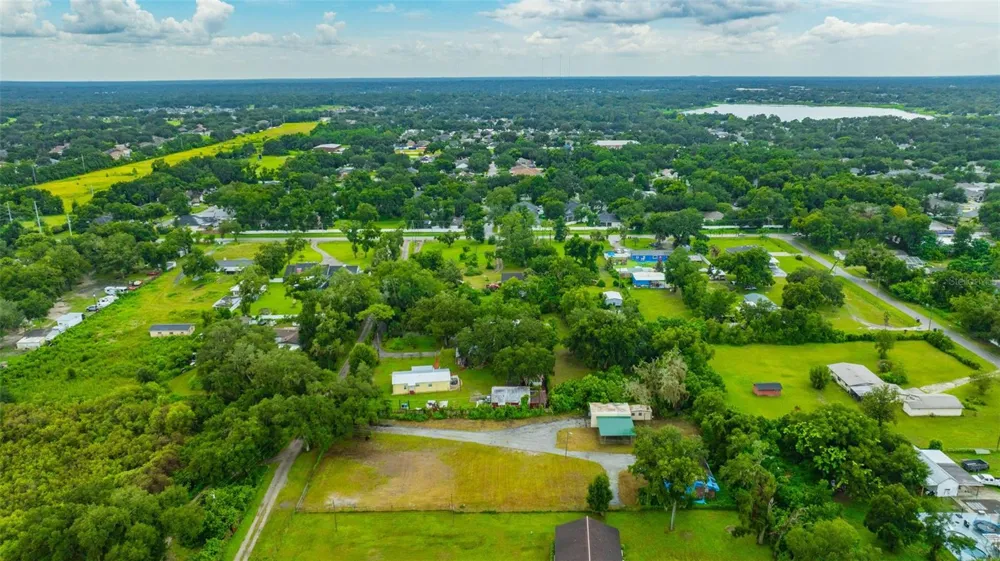 1810 BLAND WAY Dover, FL 33527